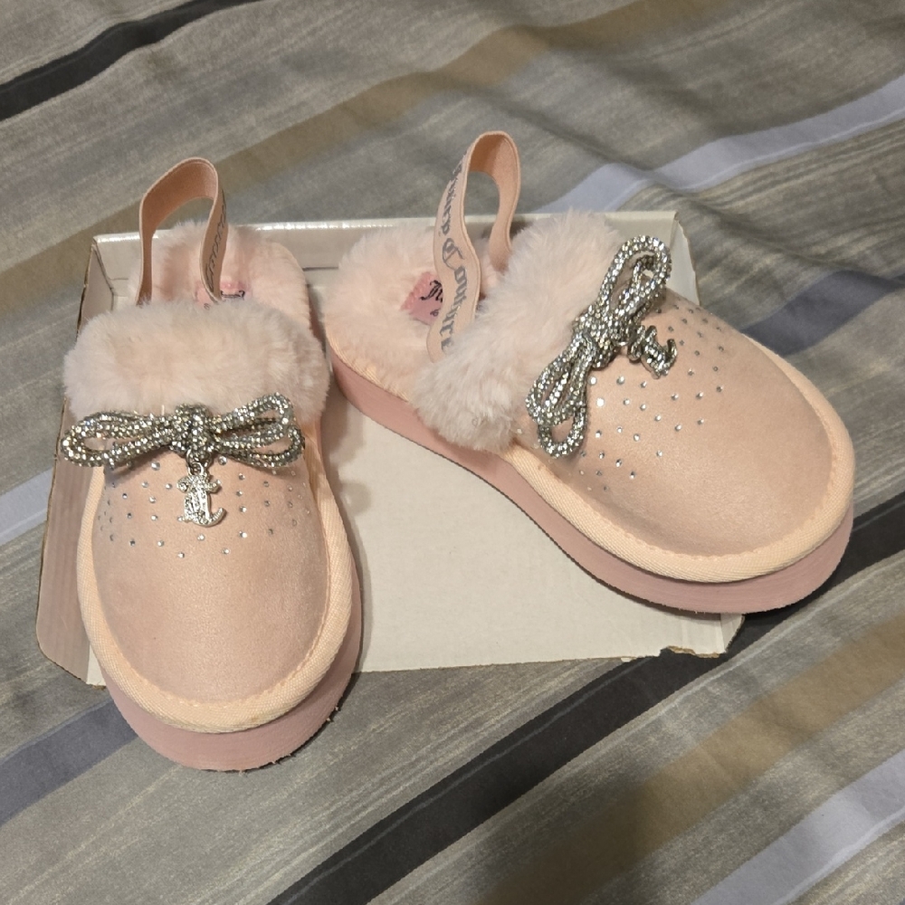Juicy Couture Pink Slippers with Glitter Bow